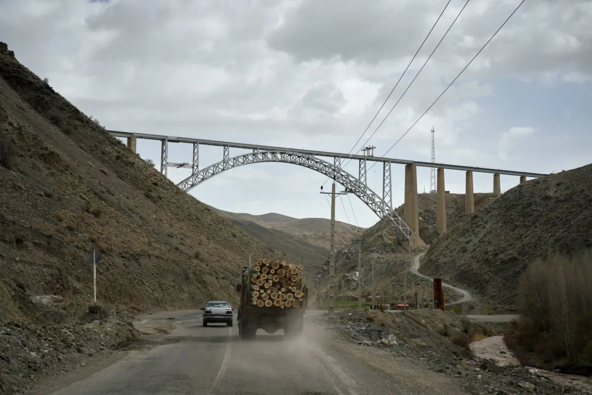 5 سيناريوهات لعملية إنزال جوي محتملة داخل الأراضي الإيرانية