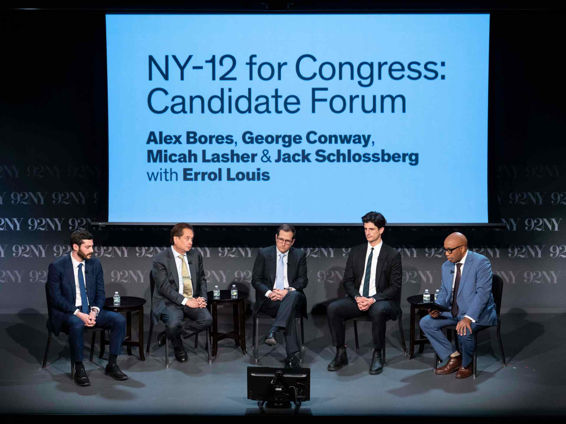 أغلبية الديمقراطيين في مجلس الشيوخ ترفض بيع أسلحة لإسرائيل أغلبية الديمقراطيين في مجلس الشيوخ ترفض بيع أسلحة لإسرائيل