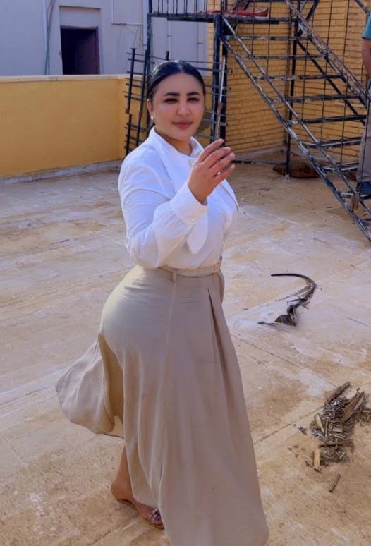 شاهد بالصورة والفيديو.. الناشطة وسيدة الأعمال رانيا الخضر تقوم بجولة في العاصمة الخرطوم