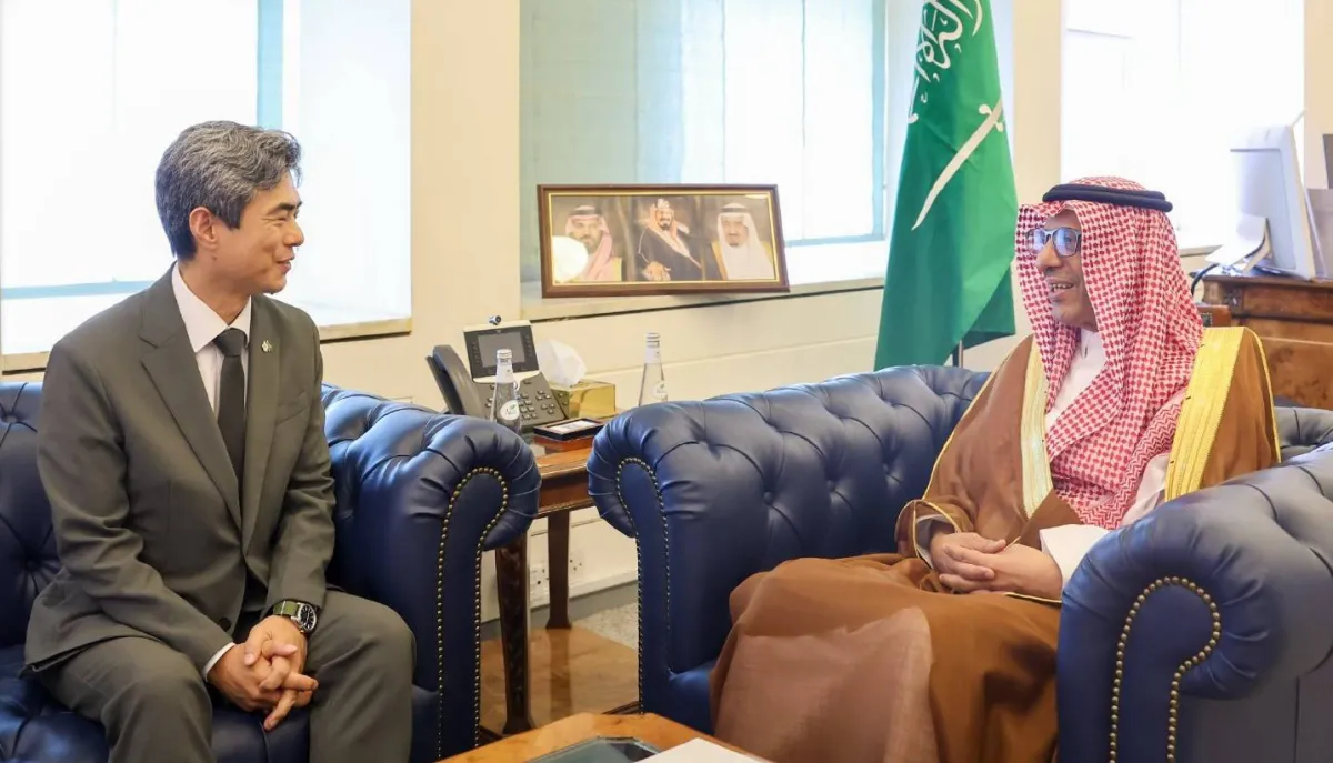وزير الخارجية السعودي يتلقى رسالة من نظيره الكوري الجنوبي وزير الخارجية السعودي يتلقى رسالة من نظيره الكوري الجنوبي