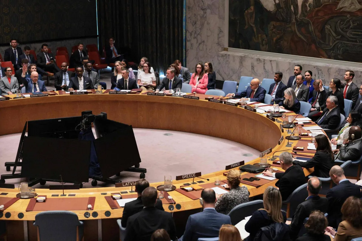 روسيا والصين تجهضان بـالفيتو مشروع هرمز في مجلس الأمن