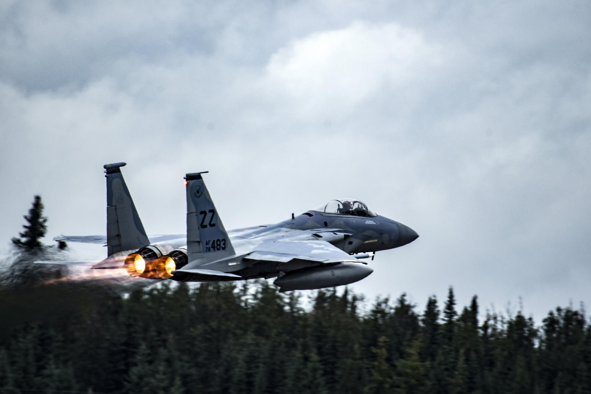 إف 15 مقاتلات التفوق الجوي الأمريكية إف 15 مقاتلات التفوق الجوي الأمريكية