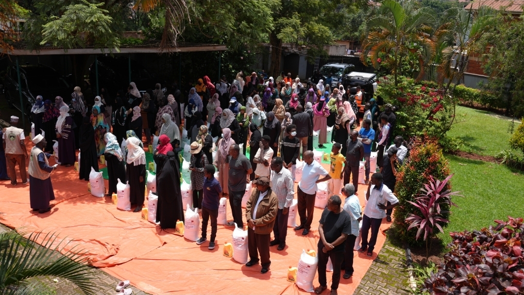 مبادرة إنسانية قطرية تدعم اللاجئين السودانيين في يوغندا بـ110 سلال غذائية