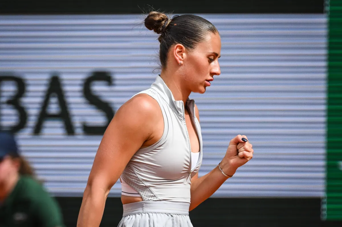 Kostyuk Stuns 4time Champion Swiatek on Big Day for Ukraine at French Open Kostyuk Stuns 4time Champion Swiatek on Big Day for Ukraine at French Open