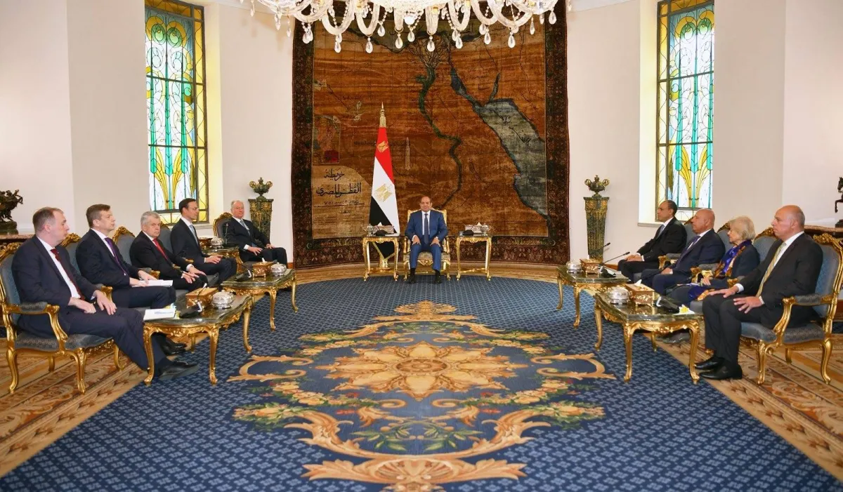 مصر وروسيا لتعزيز الشراكة الاستراتيجية بمزيد من المشروعات مصر وروسيا لتعزيز الشراكة الاستراتيجية بمزيد من المشروعات