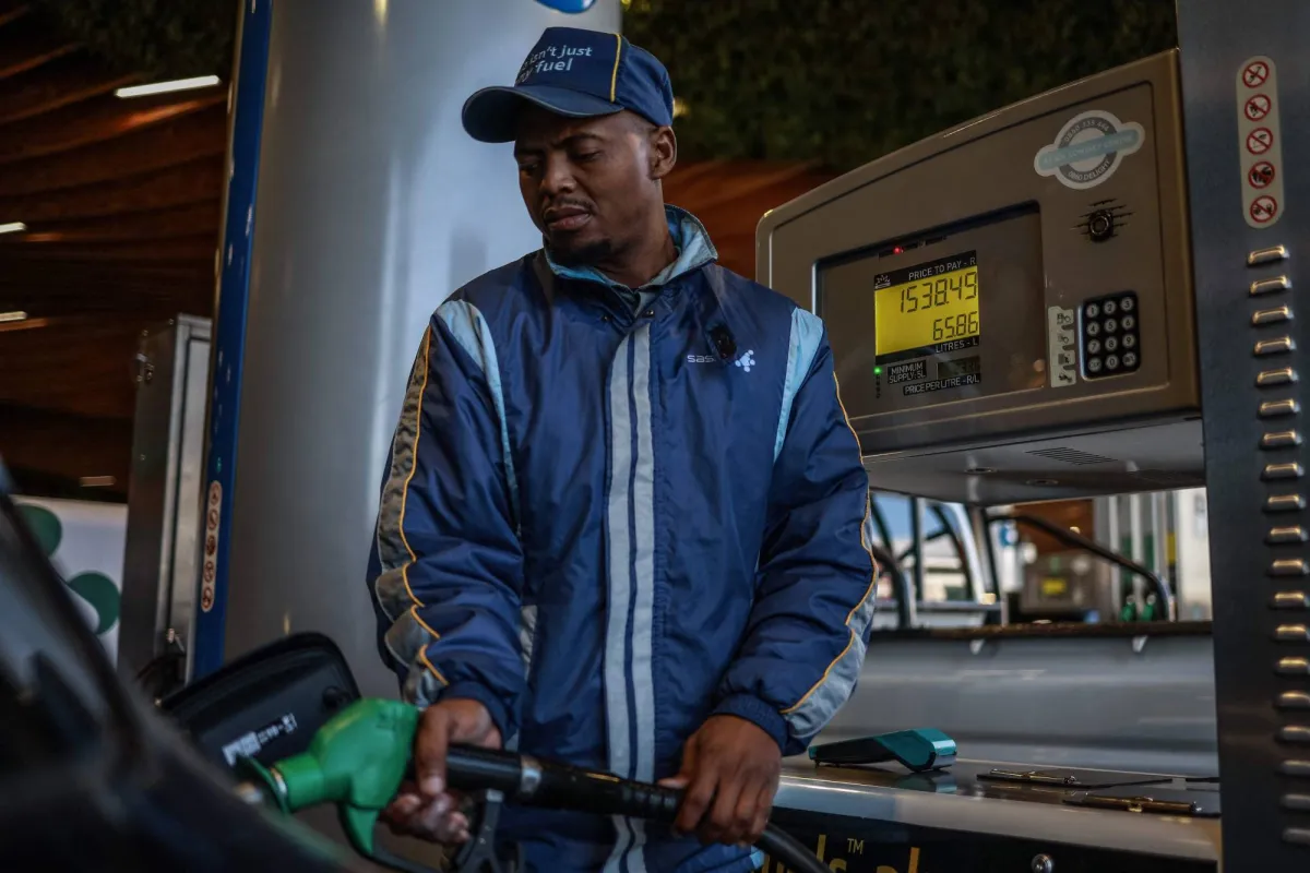 البنك الأفريقي للتصدير يطلق خطة بـ10 مليارات دولار لمواجهة تحديات الأزمة الحالية البنك الأفريقي للتصدير يطلق خطة بـ10 مليارات دولار لمواجهة تحديات الأزمة الحالية