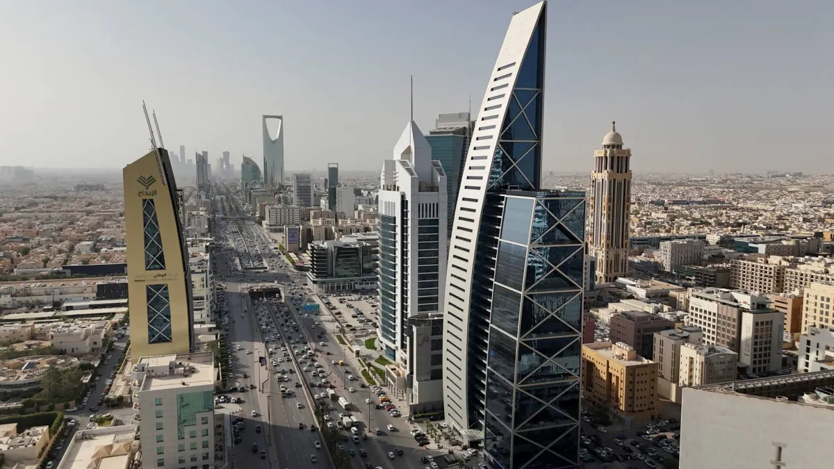 Saudi Nonoil Private Sector Activity Hits 3month High in May